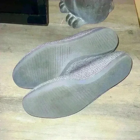Allbirds Tree Breezers Slip on Flats - Picture 2 of 3